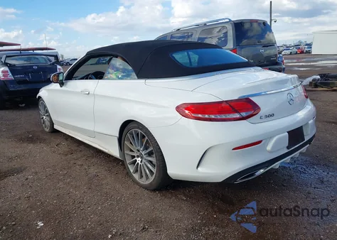 2018 Mercedes-Benz C 300 из США, поврежденный, VIN WDDWK4JB5JF705988